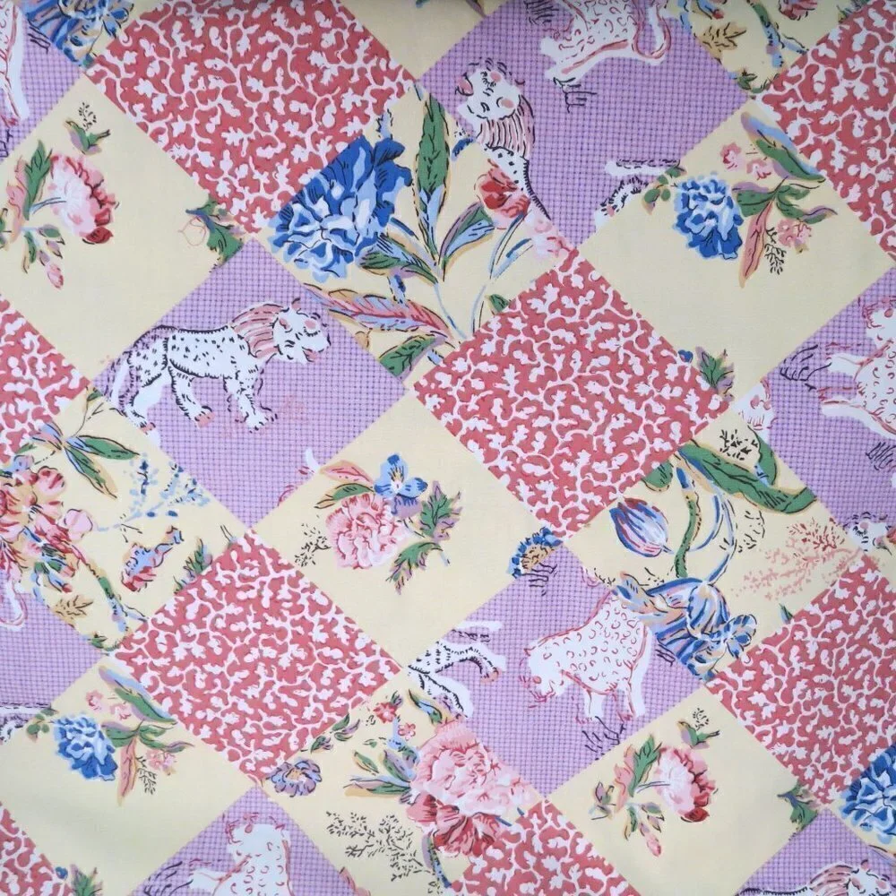 Just Shy 3 yards Home Decorative Fabric Upholstery Jay Yang Floral Cheater Quilt